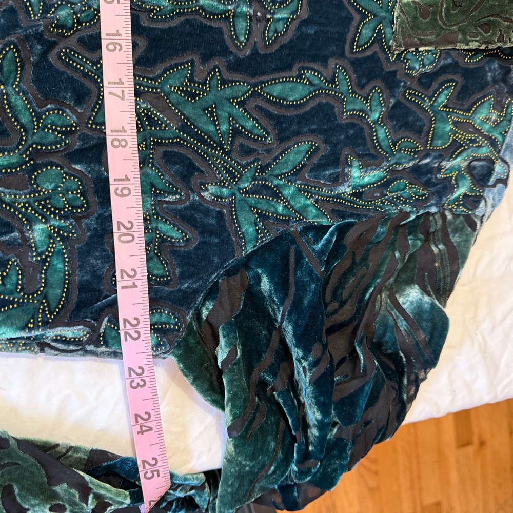 Chico's Velvet Burnout Long-sleeved Shirt Sz XL - Picture 8 of 8